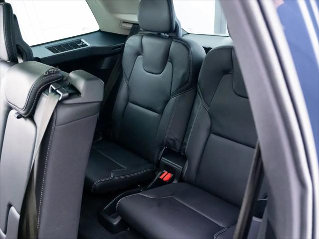 2025 Volvo XC90 Plug-In Hybrid T8 Ultra 7-Seater