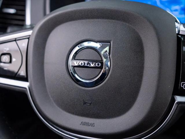 2025 Volvo XC90 Plug-In Hybrid T8 Ultra 7-Seater