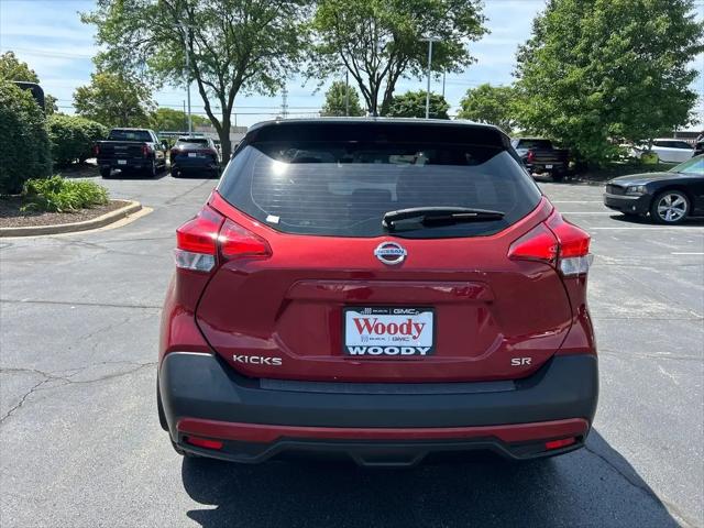 2019 Nissan Kicks SR