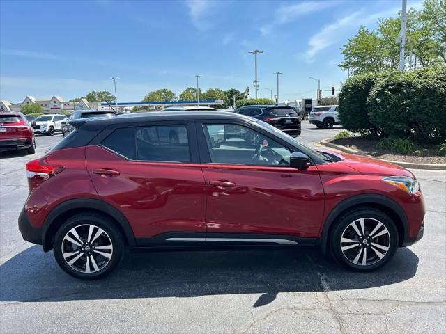 2019 Nissan Kicks SR