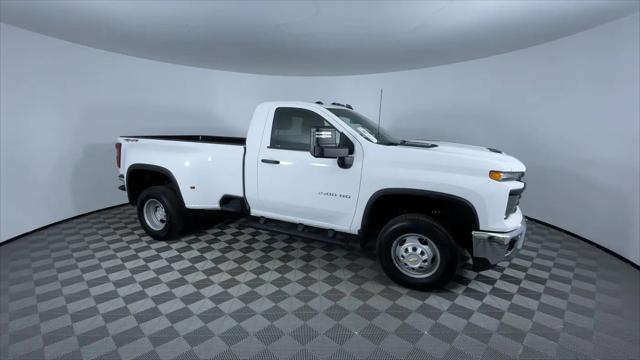 2025 Chevrolet Silverado 3500HD 4WD Regular Cab Long Bed Work Truck