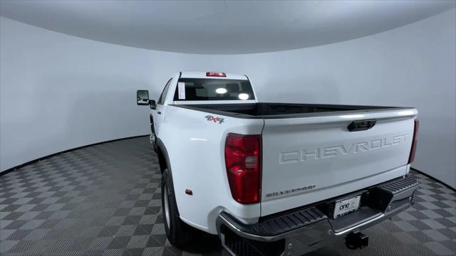 2025 Chevrolet Silverado 3500HD 4WD Regular Cab Long Bed Work Truck
