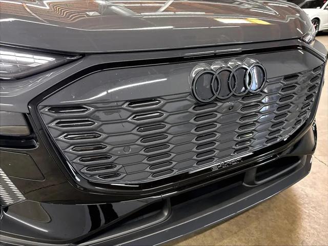 2025 Audi SQ6 e-tron Prestige quattro