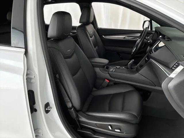 2022 Cadillac XT5 AWD Luxury