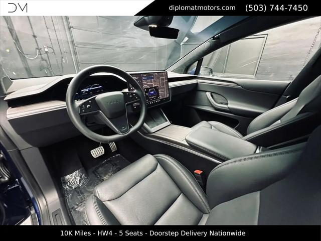 2023 Tesla Model X Standard Range