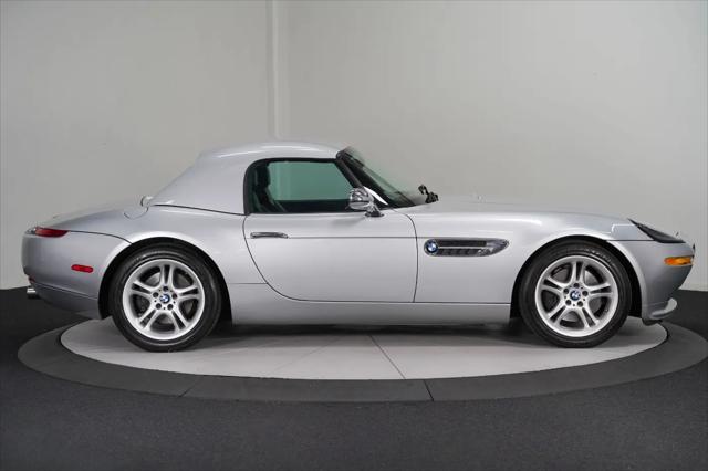 2001 BMW Z8 Standard