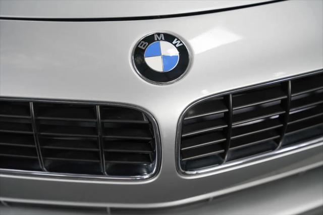 2001 BMW Z8 Standard