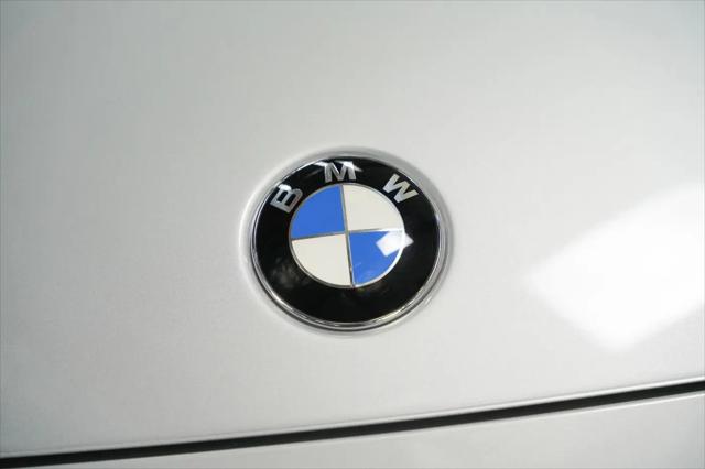 2001 BMW Z8 Standard