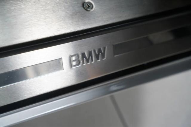 2001 BMW Z8 Standard