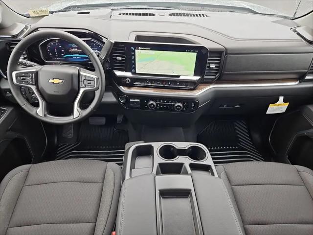 2026 Chevrolet Silverado 1500 4WD Crew Cab Short Bed LT with 2FL