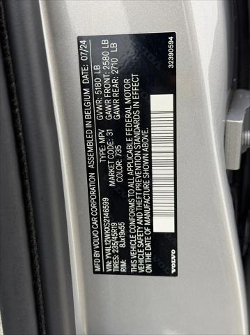 2025 Volvo V60 Cross Country Plus, B5 AWD Gas (mild hybrid)