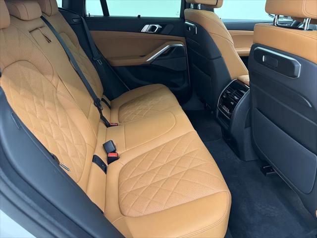 2027 BMW X6 xDrive40i
