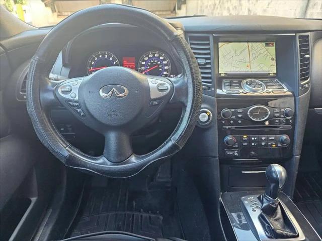 2011 INFINITI FX35 FX35