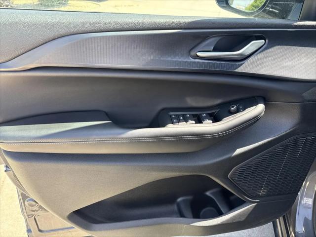 2025 Jeep Grand Cherokee L Altitude X 4x4