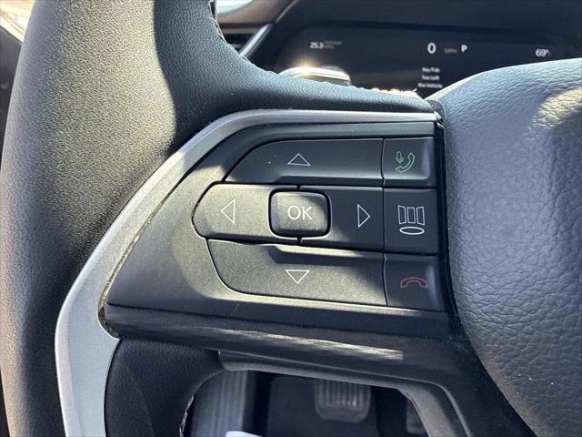 2025 Jeep Grand Cherokee L Altitude X 4x4