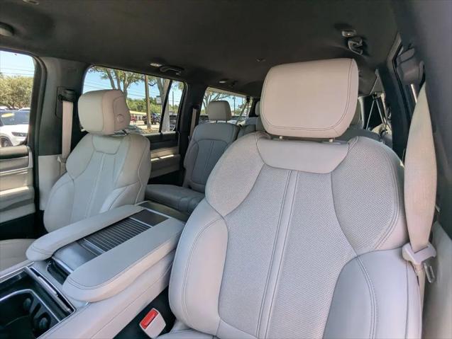 2025 Jeep Wagoneer Series I 4x4