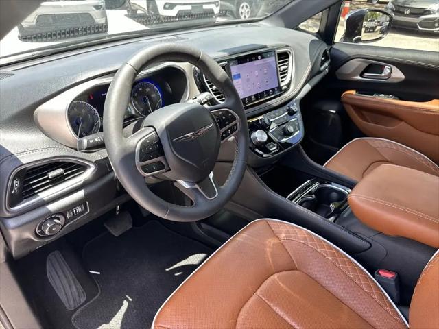 2024 Chrysler Pacifica Pinnacle AWD