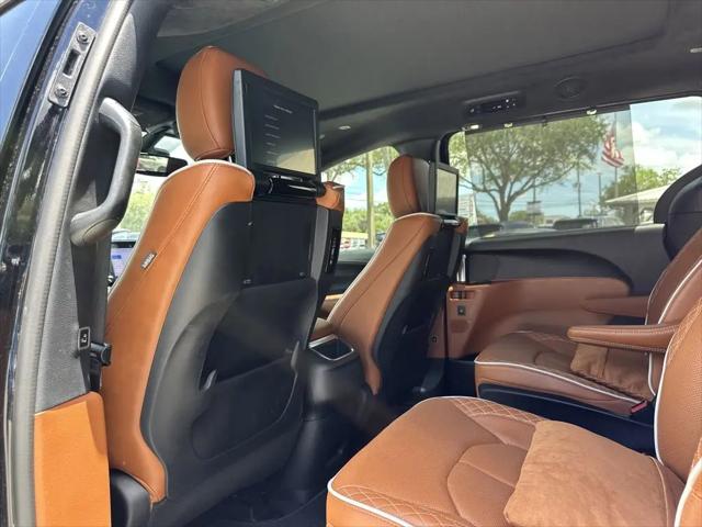 2024 Chrysler Pacifica Pinnacle AWD