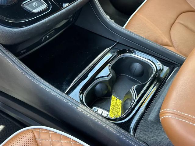 2024 Chrysler Pacifica Pinnacle AWD