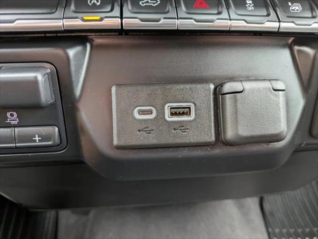 2020 GMC Sierra 1500 4WD Crew Cab Short Box Elevation