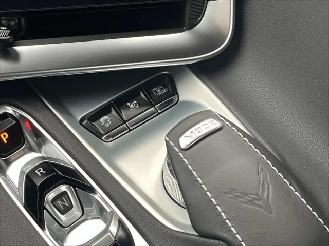 2023 Chevrolet Corvette Stingray RWD Convertible 2LT