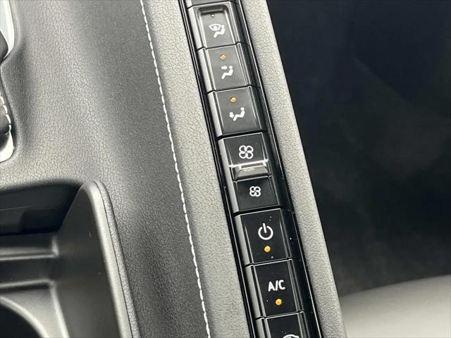 2023 Chevrolet Corvette Stingray RWD Convertible 2LT
