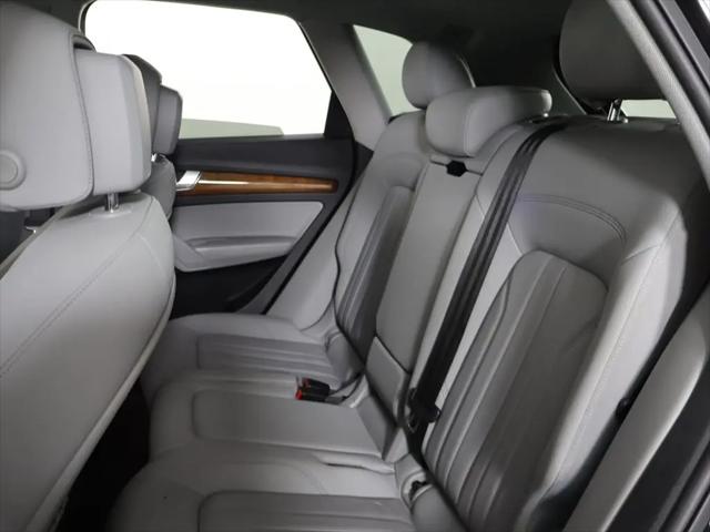 2023 Audi Q5 Premium 45 TFSI S line quattro