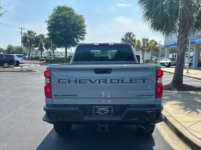 2025 Chevrolet Silverado 2500HD 4WD Crew Cab Standard Bed Custom