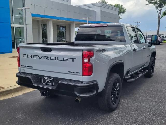 2025 Chevrolet Silverado 2500HD 4WD Crew Cab Standard Bed Custom