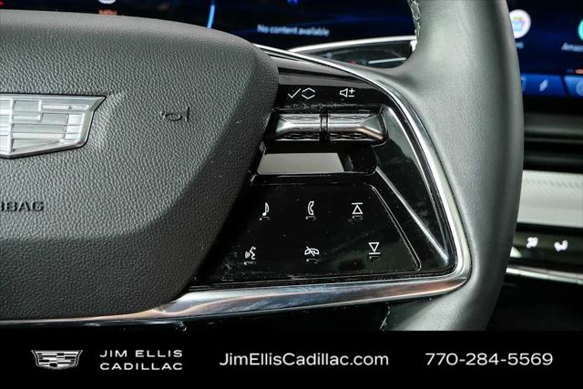 2025 Cadillac iQ Luxury 2 AWD