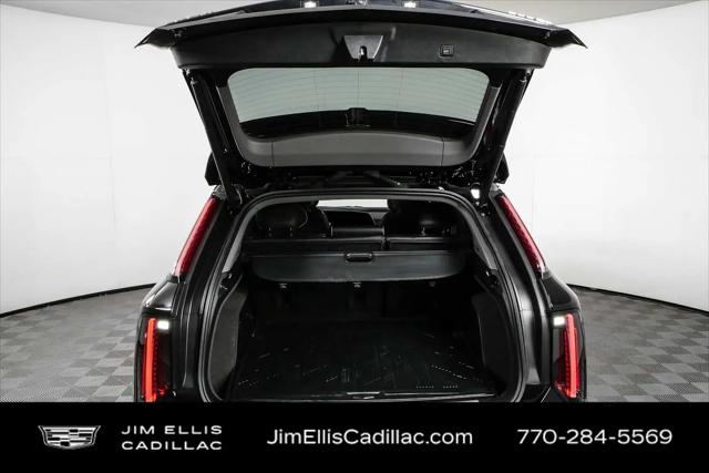 2025 Cadillac iQ Luxury 2 AWD