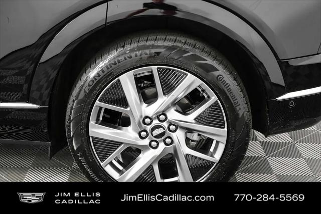 2025 Cadillac iQ Luxury 2 AWD