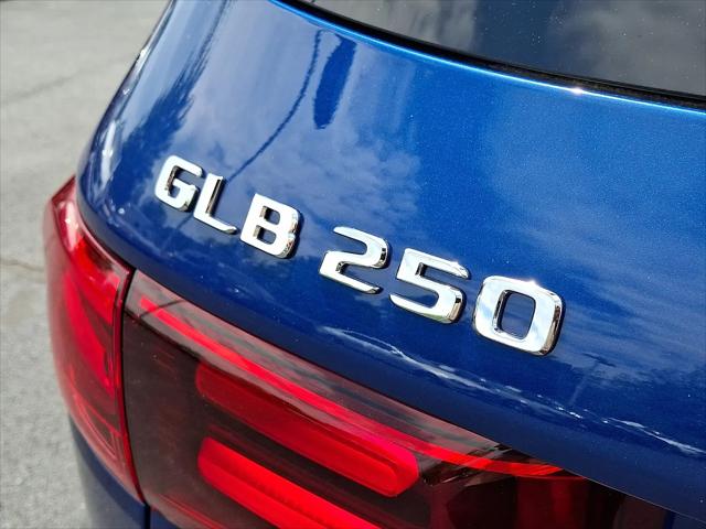 2026 Mercedes-Benz GLB 4MATIC
