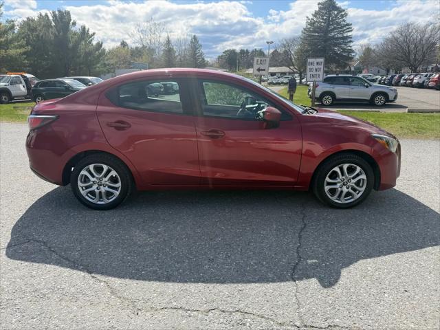 2017 Toyota Yaris iA Base