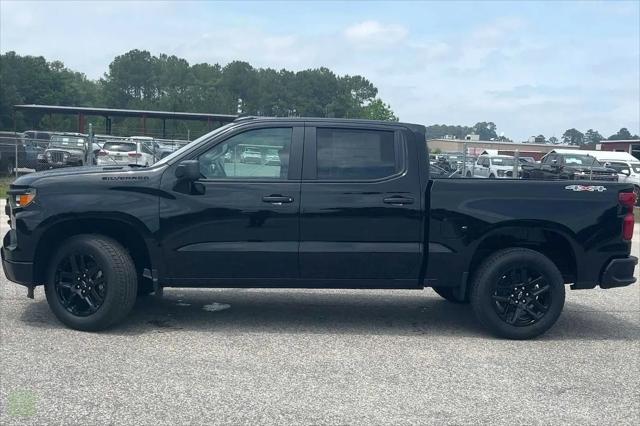 2026 Chevrolet Silverado 1500 4WD Crew Cab Short Bed Custom
