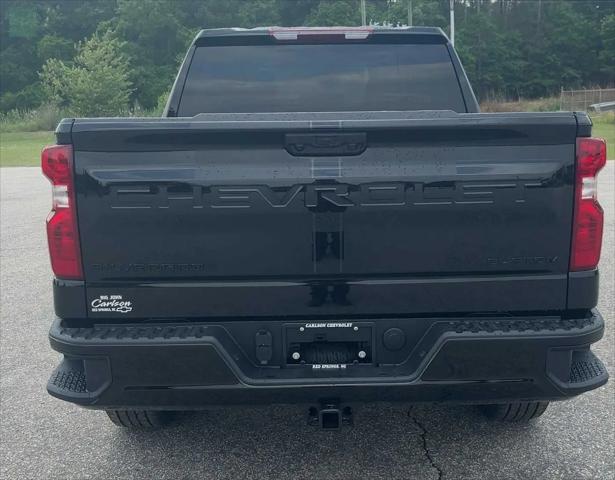 2026 Chevrolet Silverado 1500 4WD Crew Cab Short Bed Custom