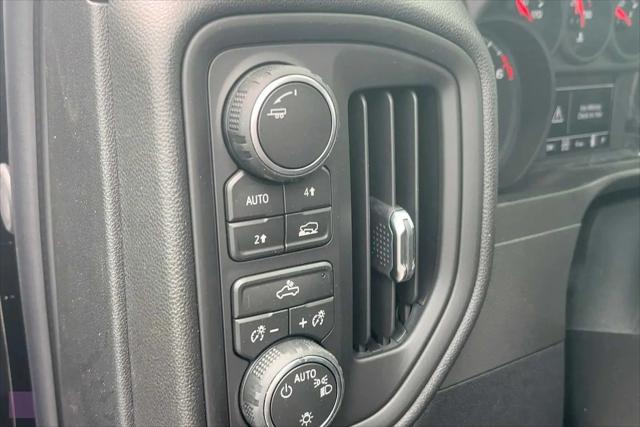 2026 Chevrolet Silverado 1500 4WD Crew Cab Short Bed Custom