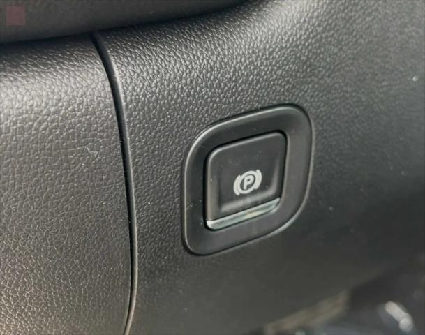 2026 Chevrolet Silverado 1500 4WD Crew Cab Short Bed Custom