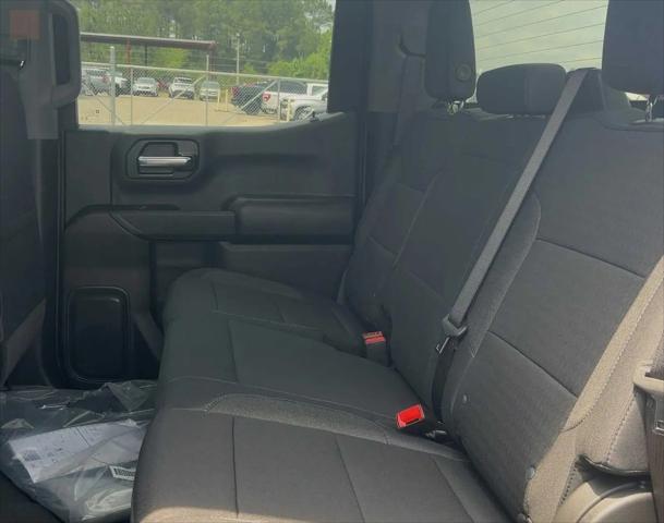 2026 Chevrolet Silverado 1500 4WD Crew Cab Short Bed Custom