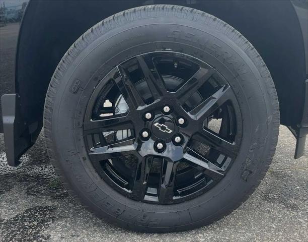2026 Chevrolet Silverado 1500 4WD Crew Cab Short Bed Custom