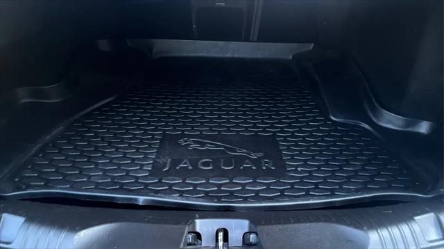 2015 Jaguar XF 2.0T Premium