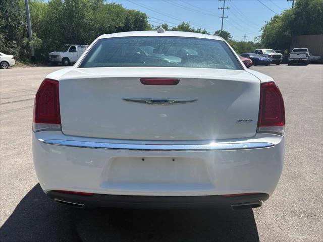 2019 Chrysler 300 Limited