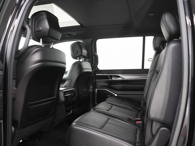 2024 Jeep Wagoneer Series II Carbide