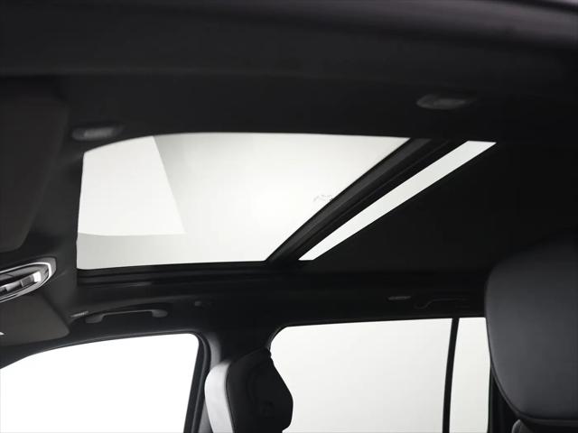 2024 Jeep Wagoneer Series II Carbide