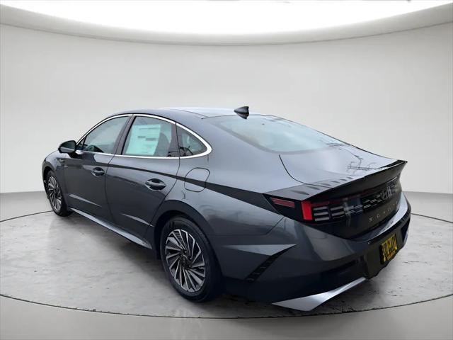 2026 Hyundai Sonata Hybrid Limited
