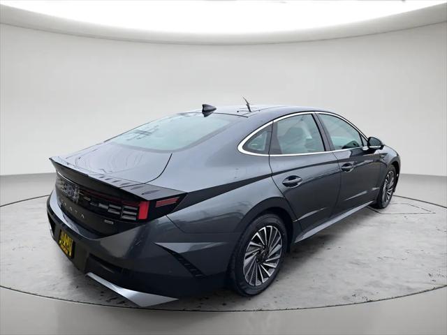 2026 Hyundai Sonata Hybrid Limited