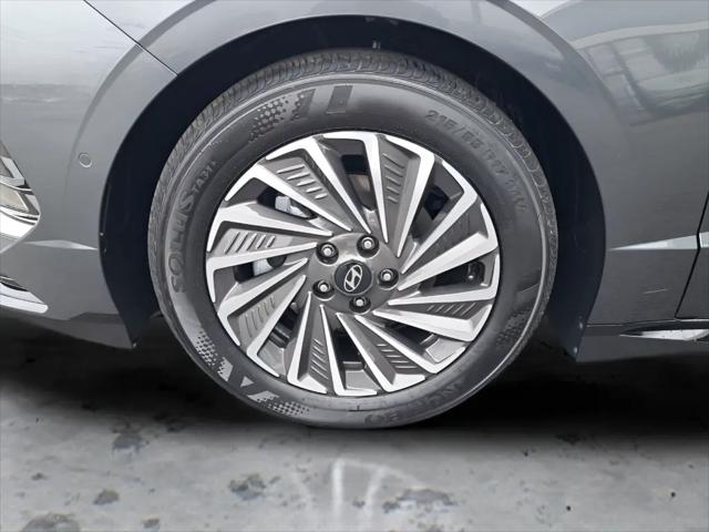 2026 Hyundai Sonata Hybrid Limited