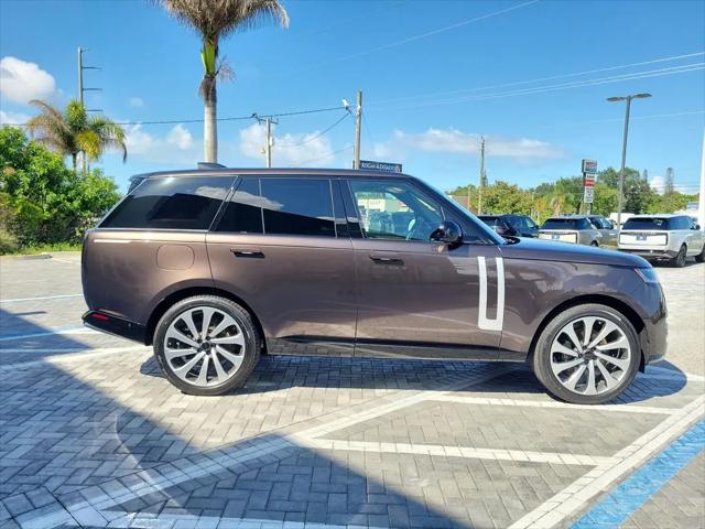 2026 Land Rover Range Rover P530 Autobiography