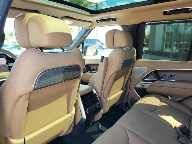 2026 Land Rover Range Rover P530 Autobiography
