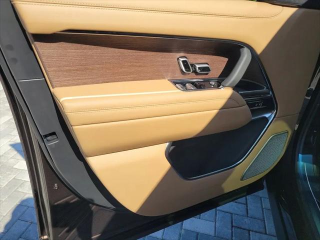 2026 Land Rover Range Rover P530 Autobiography
